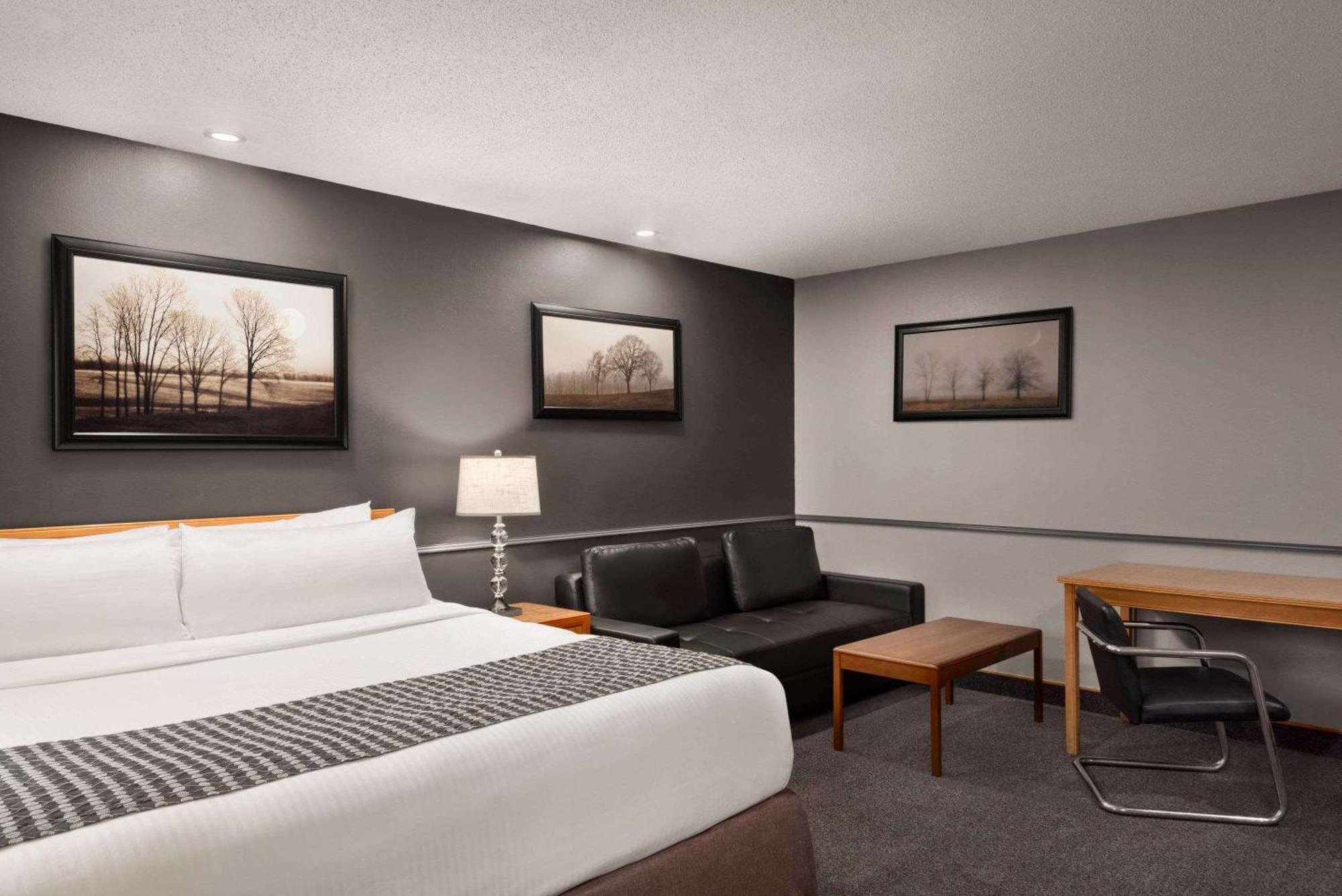 Travelodge By Wyndham ברנדון מראה חיצוני תמונה