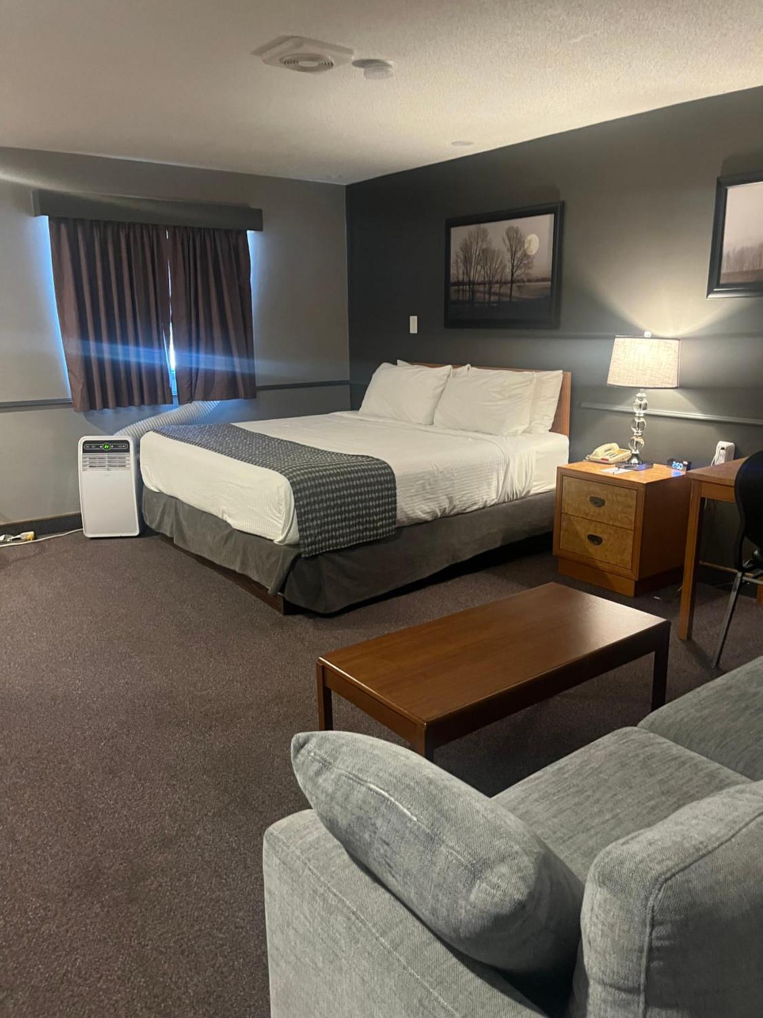 Travelodge By Wyndham ברנדון מראה חיצוני תמונה