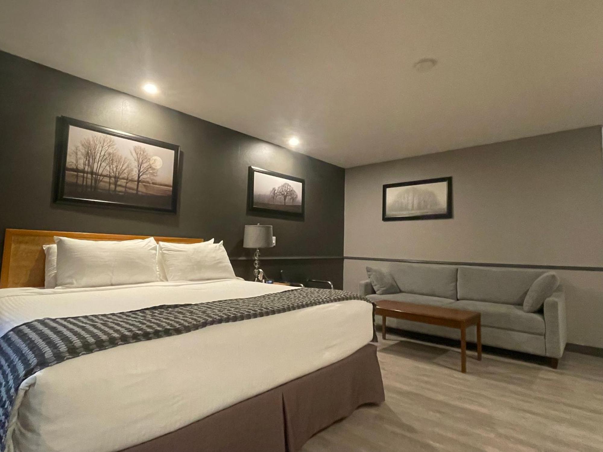 Travelodge By Wyndham ברנדון מראה חיצוני תמונה